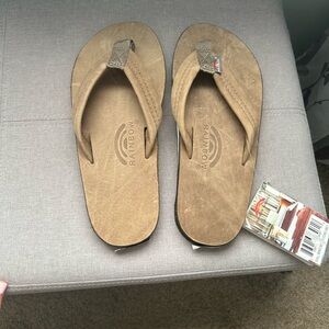 Brand new men’s Rainbow sandals